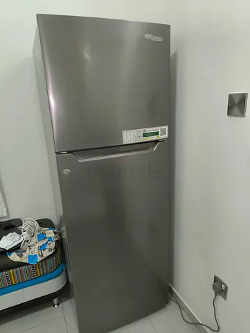 SUPER GENERAL 2-Door Silver Refrigerator - Good Condition