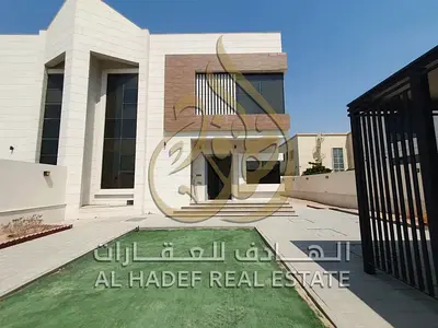 فيلا مودرن للإيجار في الحوشي الشارقة | أول ساكن | 4 غرف (2 ماستر) | جاردن كبير | باركن 4 سيارات