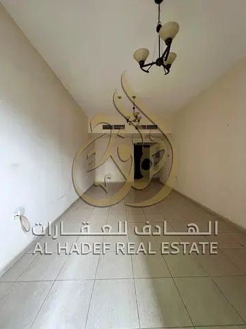 للإيجار السنوي في الشارقة – القصباء / المجاز 2  شقة مميزة بموقع حيوي في القصباء بالمجاز 2، قريبة من الواجهة المائية وجميع الخدمات، مناسبة للعائلات الب