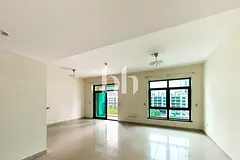 Spacious 2 BR Apartment In Arno | Managed