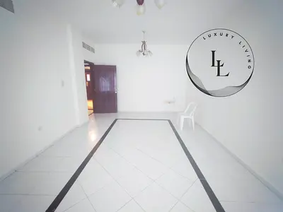 Lavish and beautiful 2bhk apartment in 40k in al khan area.