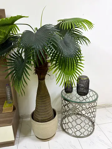 Large Artificial Palm Tree in Decorative Pot - Excellent Condition
