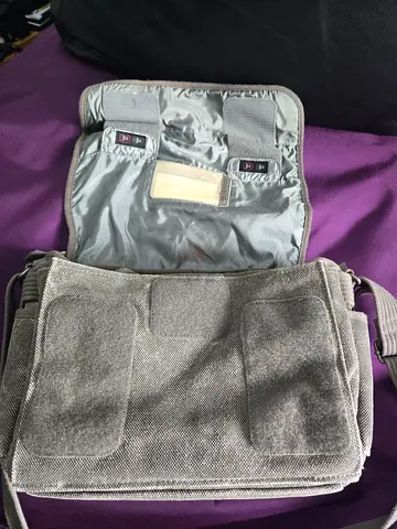 Think Tank Retrospective 7 Camera Messenger Bag – Green Canvas