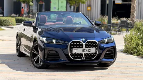 Bmw 420M 2025 convertible Under WarrantyService Contract till 200K-KM From Agency