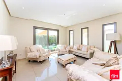 Stunning Villa | Prime Spot | Practical Layout