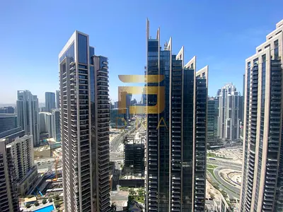 High Floor Curtains Installed Sea/Canal View