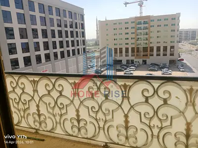 Luxury apartment with master room a balcony school Area Near Nesto Mall