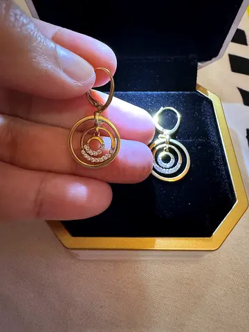 Gold  diamonds earrings