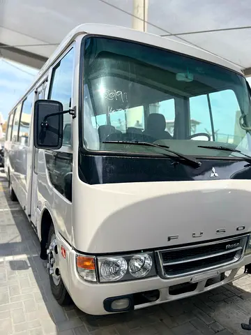 Mitsubishi Fuso Rosa Standard 2019 - GCC Specs - Excellent Condition
