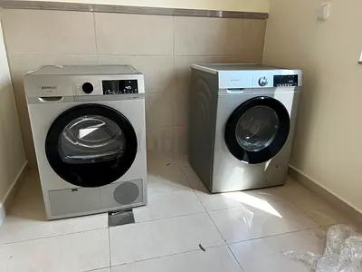 Siemens IQ300 Washer Dryer Seprate Set Barely Use 9KG Capacity