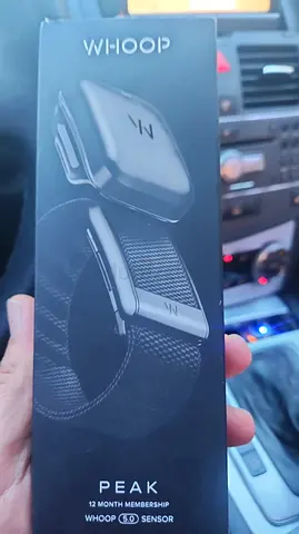 Whoop peak brand new with membership