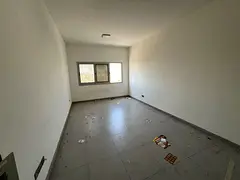 Studio apartment in Al Rawda, spacious.