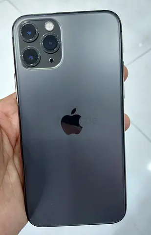 iPhone 11 Pro 512GB (Space Gray) - Good Condition, Unlocked