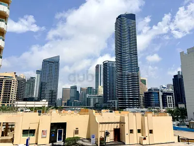 NO Commission! Studio in DEC Towers newly renovated