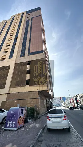 شقة غرفتين وصالة للإيجار في النعيمية 1 عجمان مساحة واسعة وسعر مميز