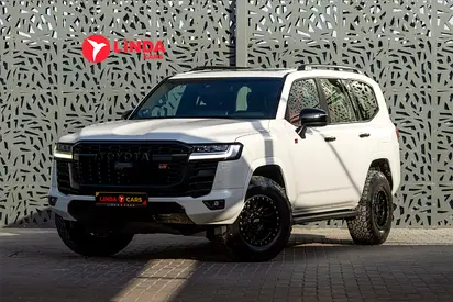 Toyota Land Cruiser 2022 GCC specs