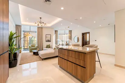 Corner Unit | High Floor | Multiple Cheques