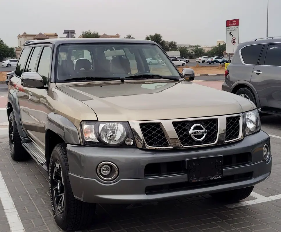 Nissan Patrol Safari 2021 — photo 1 of 10