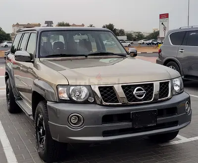 Nissan super safari
