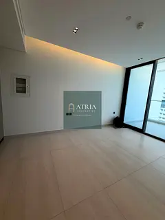 Studio Spacious | big layout | Balcony | Bright Unit