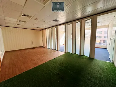 700SQFT Fitted Office in Sheikh Zayed Road in a Prime Location