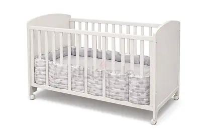 White Wooden Baby Crib with Mattress and Bumper - Good Condition