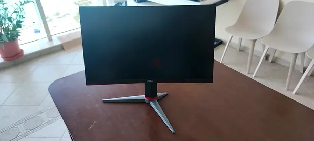 AOC 24 Curved Gaming Monitor - Good Condition