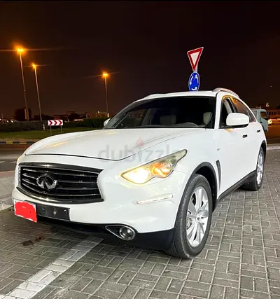 Infiniti FX35 2012 | Low‑KM Engine | Fully Inspected | Ready