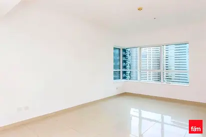 Lake View | Spacious | High Floor