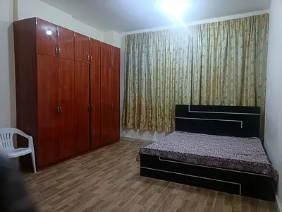 Spacious furnished Indian family room ME9