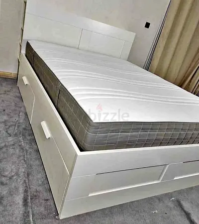 Ikea brimness bed with ikea mattress king size 180 x200cm