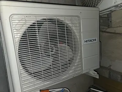 Hitachi outdoor air conditioning condenser unit - working condition 1.5 TN