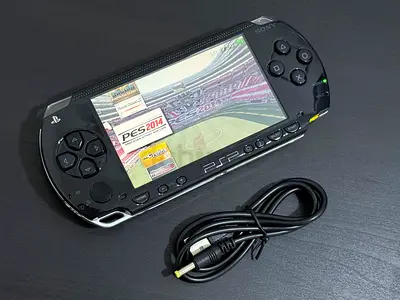 PSP 1000 -32gb full of games