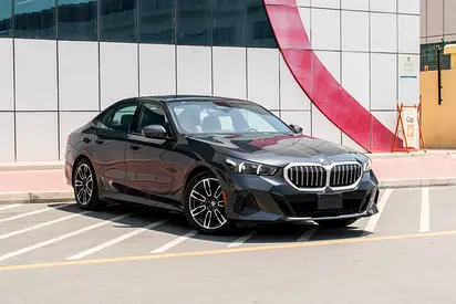 BMW 5-Series 530i xDrive 2024 - GCC/Other Regional Specs