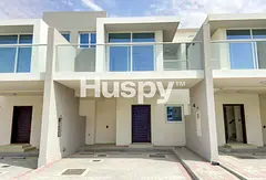 Well Maintained | Single Row | Near Pool