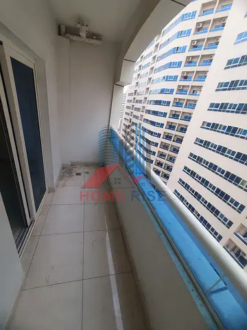 Spacious 2BHK with 2 Washrooms, Wardrobes, Balcony & Parking
