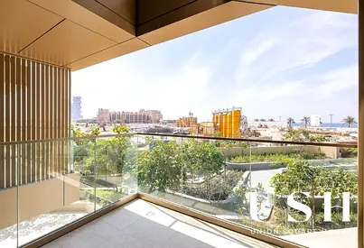 Luxury Furnished | Sea View | Premium Location