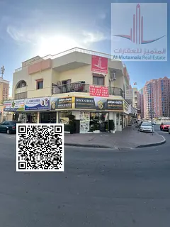 A commercial space suitable for all activities, located on the main street.