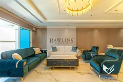 Elite Residence | 4BR + Maid | Fully Furnished &amp; Upgraded | Partial Palm View | Luxury Apartment