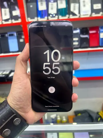 Google pixel 10pro XL 16/256 gb Ome unlock and esim best for Pakistan battery only 4% chrg