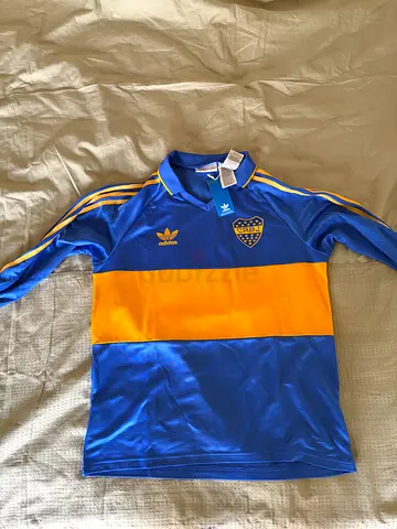 Boca Juniors Vintage new with tags - Size Medium