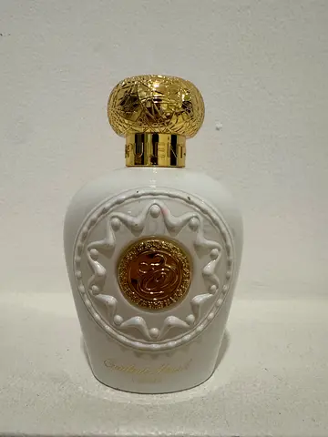 Lattafa opulent musk
