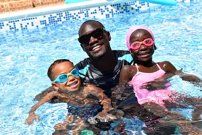 Premium Swimming Classes in Dubai – Beginners, Kids  Private Coaching 🏊‍♀️