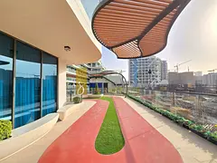 READY TO MOVE IN | FULLY FURNISHED | ROAD VIEW