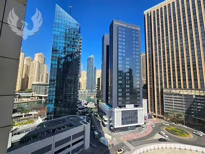 Vacant Now | Bright 1 Bed | Mid Floor | Near Metro