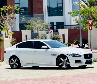 2017 JAGUAR XE R-SPORT GCC SPECS WELL MAINTAINED IN EXCLUSIVE CONDITION