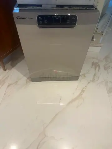 Dishwasher Candy Brava