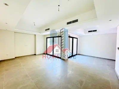 3BR Villa + Maid Room | Display Kitchen