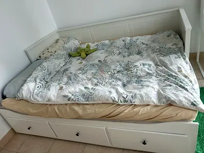 IKEA Hemnes Day Bed pullable with 3 drawers