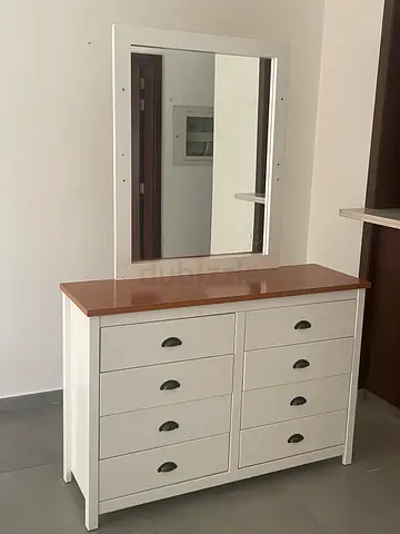 White Wooden Dresser with Mirror and 8 Drawers - Good Condition